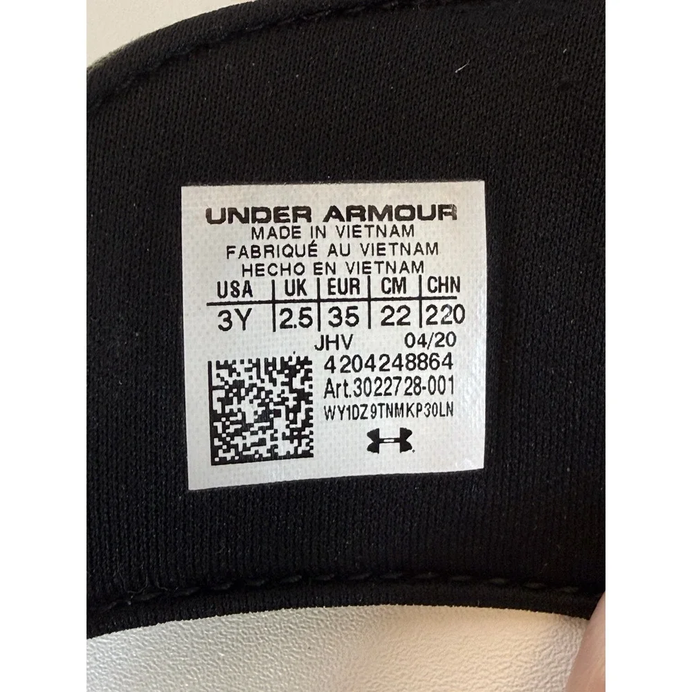 Under Armour Youth Size 3Y Black 4D Foam Slip On Slide Sandals